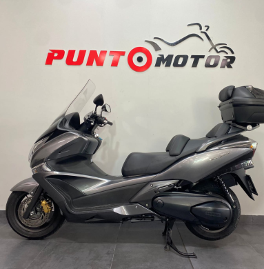 HONDA SILVER WING 600 ABS 2