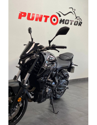 YAMAHA MT-07