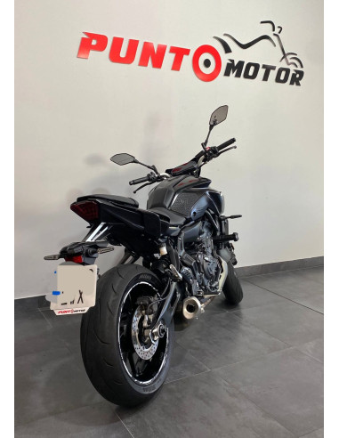 YAMAHA MT-07