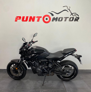 YAMAHA MT-07 2