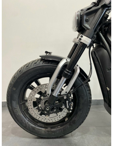 BENELLI LEONCINO BOBBER 400 BENELLI LEONCINO BOBBER 400