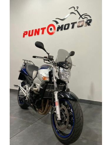 SUZUKI GSR 600