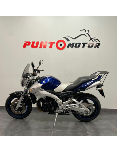 SUZUKI GSR 600