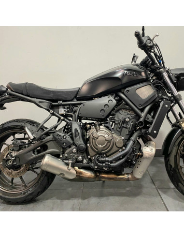 YAMAHA XSR700