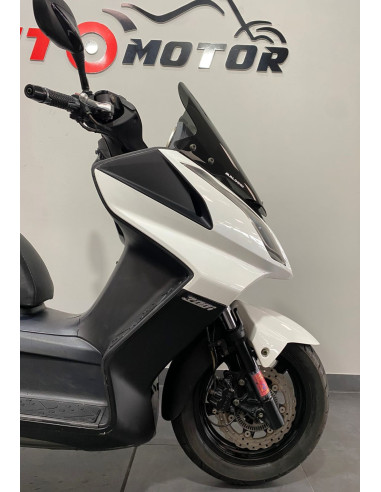 KYMCO SUPER DINK 300