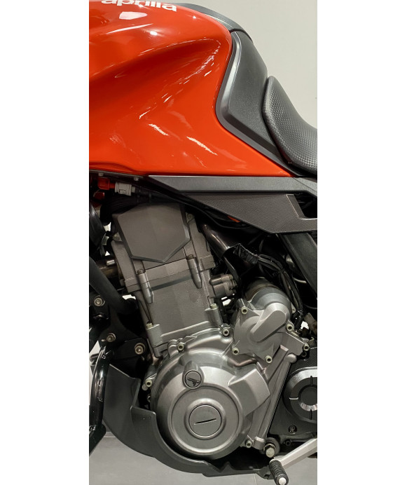 APRILIA PEGASO 650 STRADA