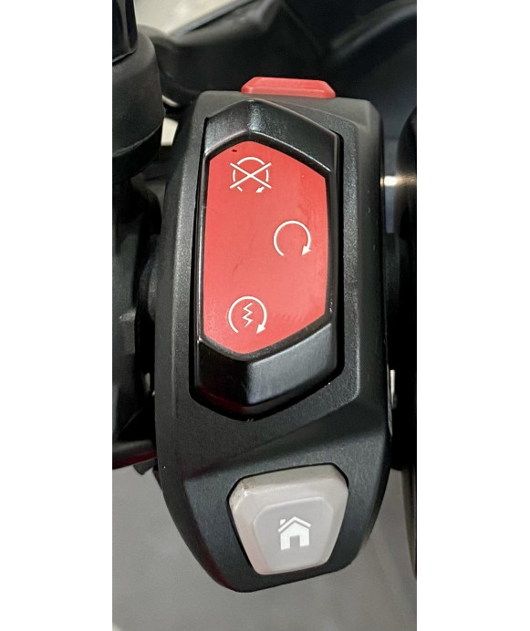 TRIUMPH TIGER 900 GT