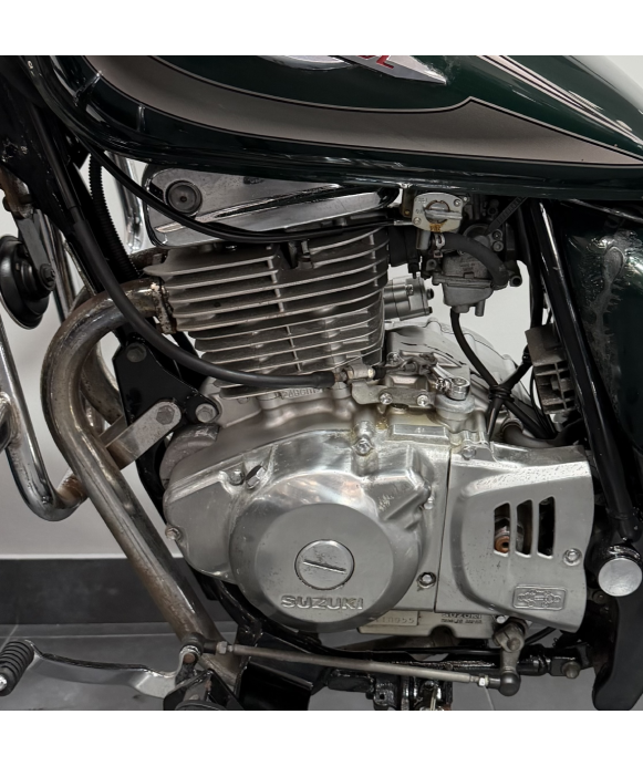 SUZUKI MARAUDER 250