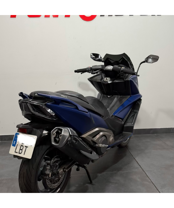 KYMCO AK 550