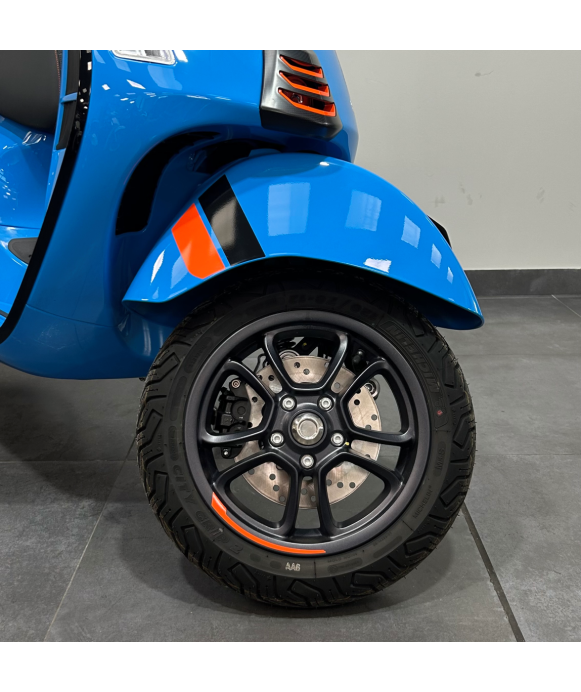 VESPA GTS 125 SUPER SPORT