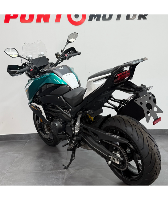 BENELLI TRK 902 STRADALE