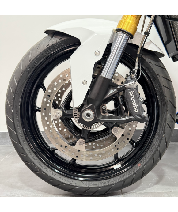 BMW  F 900 R