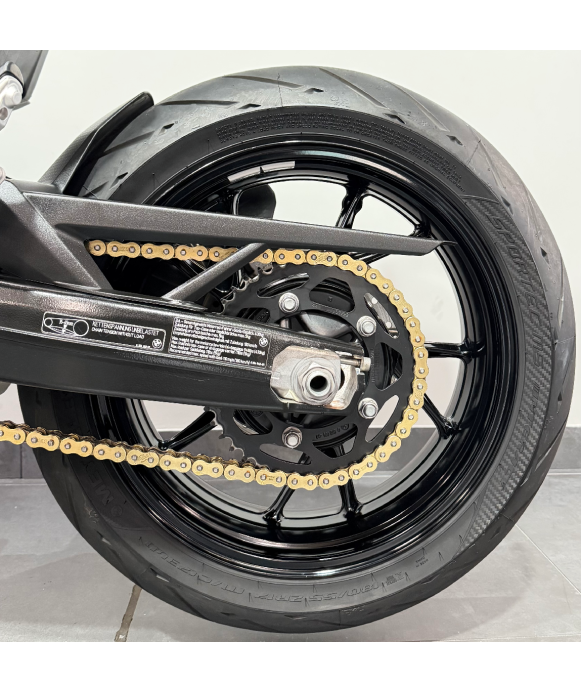 BMW  F 900 R
