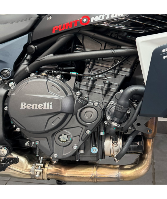 BENELLI TRK 902 STRADALE