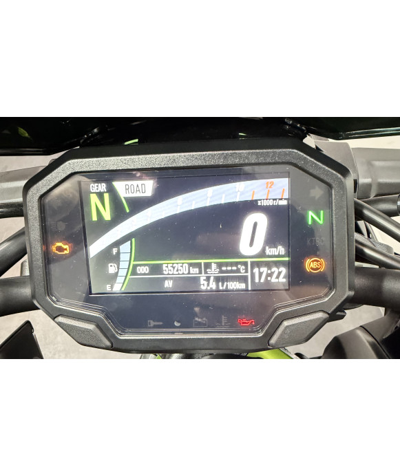 KAWASAKI Z900