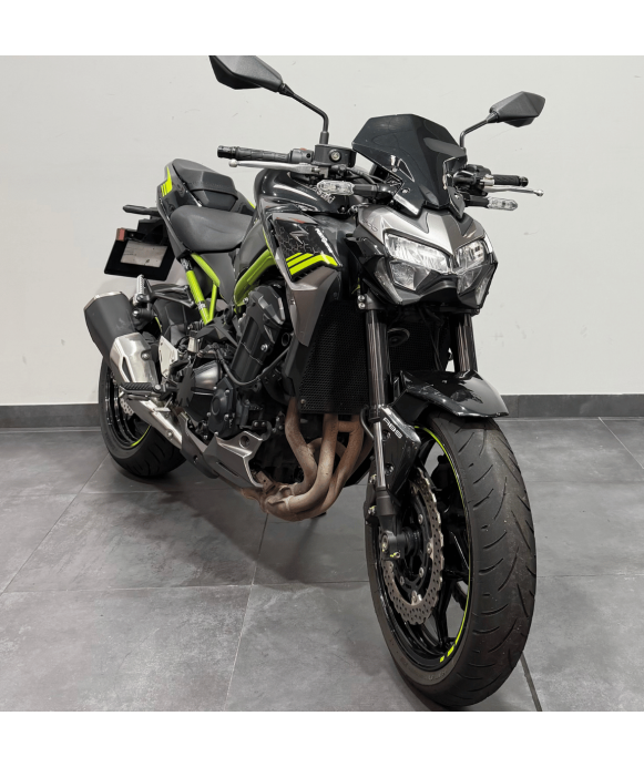 KAWASAKI Z900