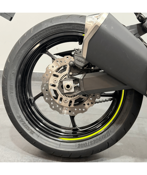 KAWASAKI Z900