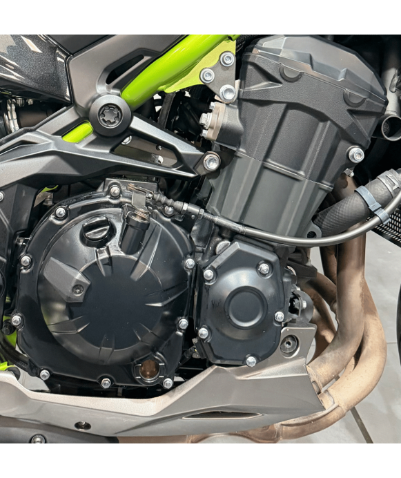 KAWASAKI Z900