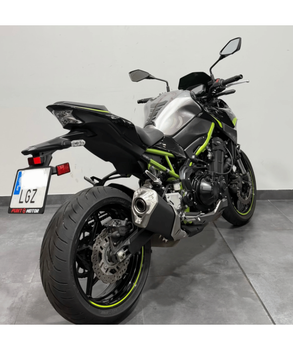 KAWASAKI Z900