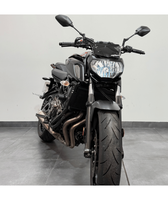 YAMAHA MT-07