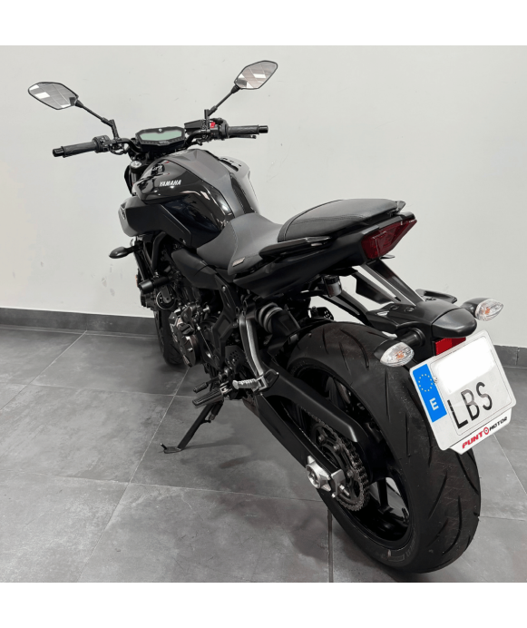 YAMAHA MT-07