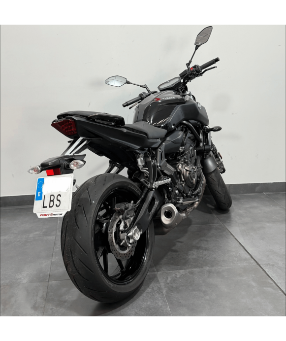 YAMAHA MT-07