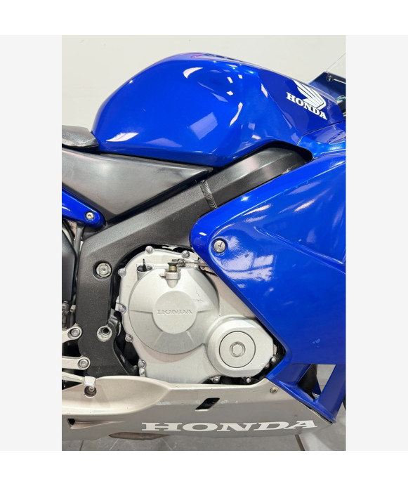 HONDA CBR 600 RR